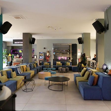 Arryvo Hotel 레체 외부 사진