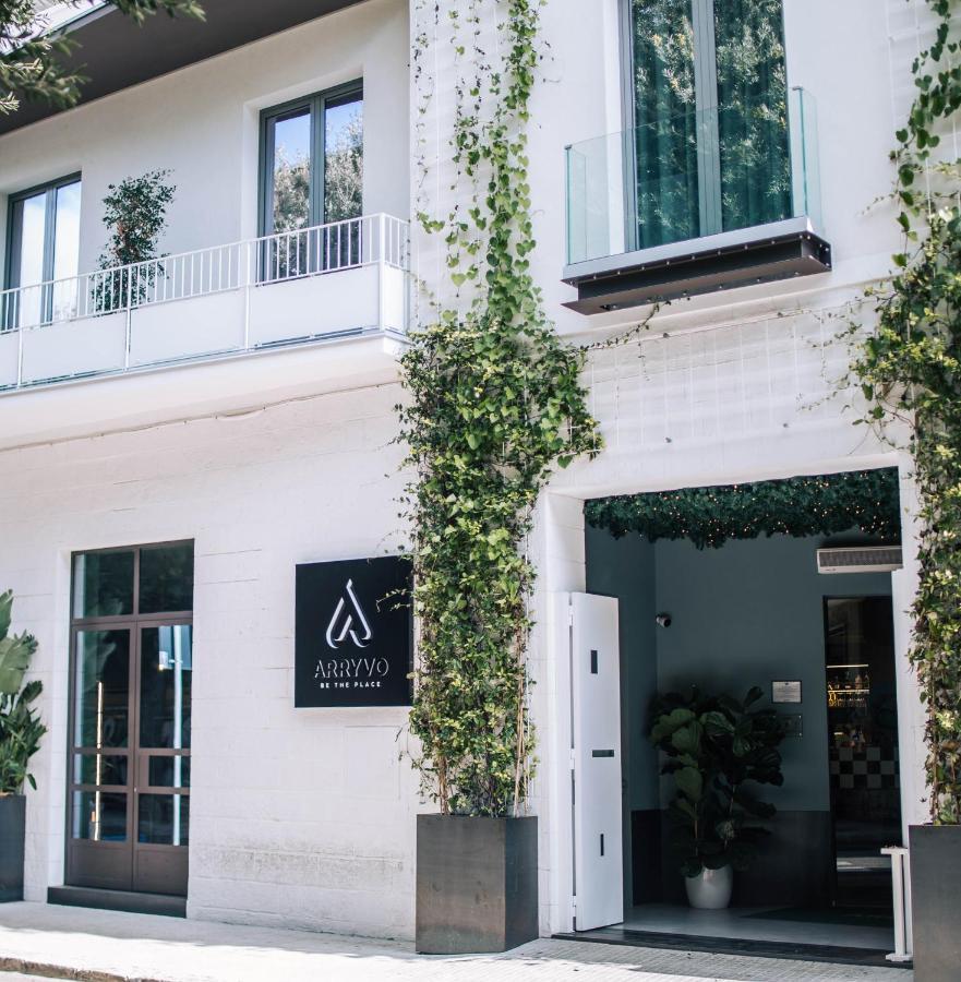 Arryvo Hotel 레체 외부 사진