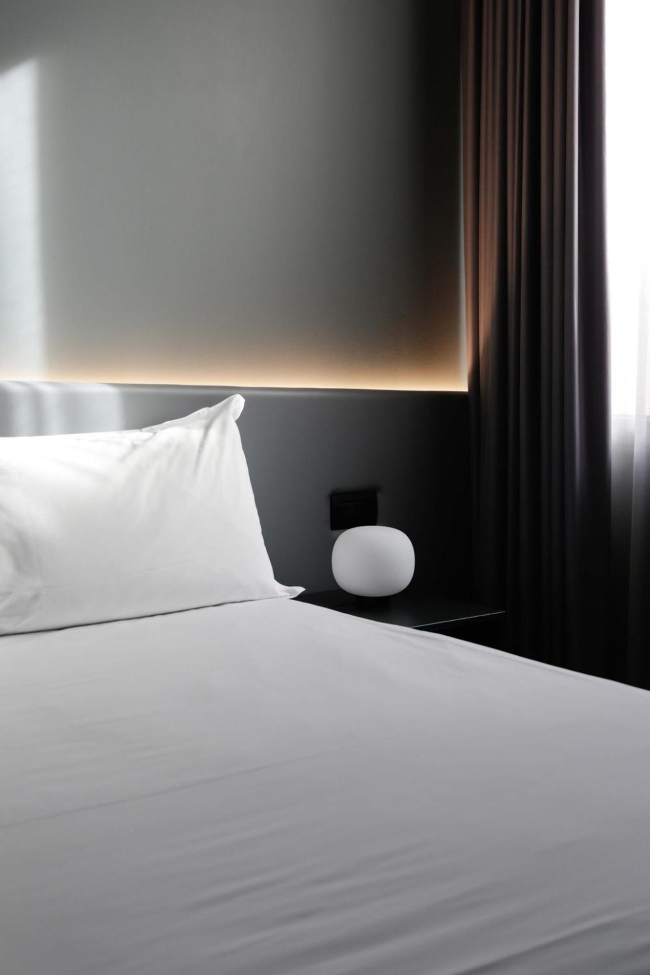 Arryvo Hotel 레체 외부 사진